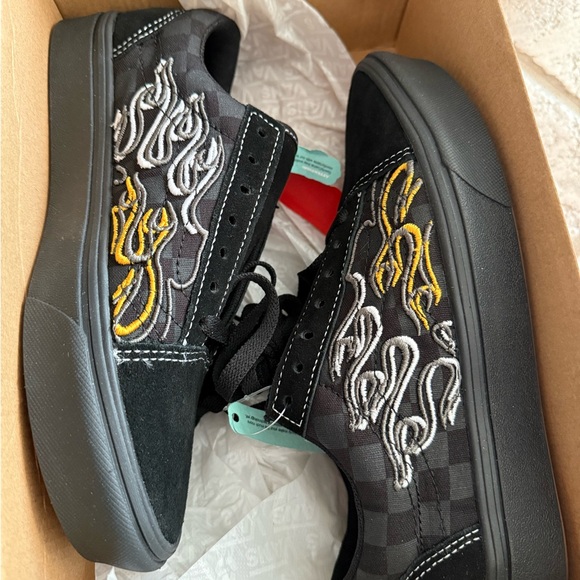 Vans Black on black ignition print Comfycush old skooll size 6.5 new in box - Picture 9 of 9